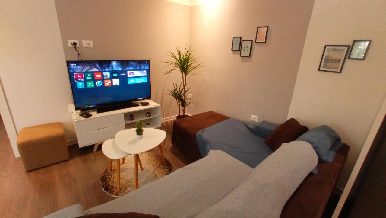 Tirana Apartment Garda Kültér fotó