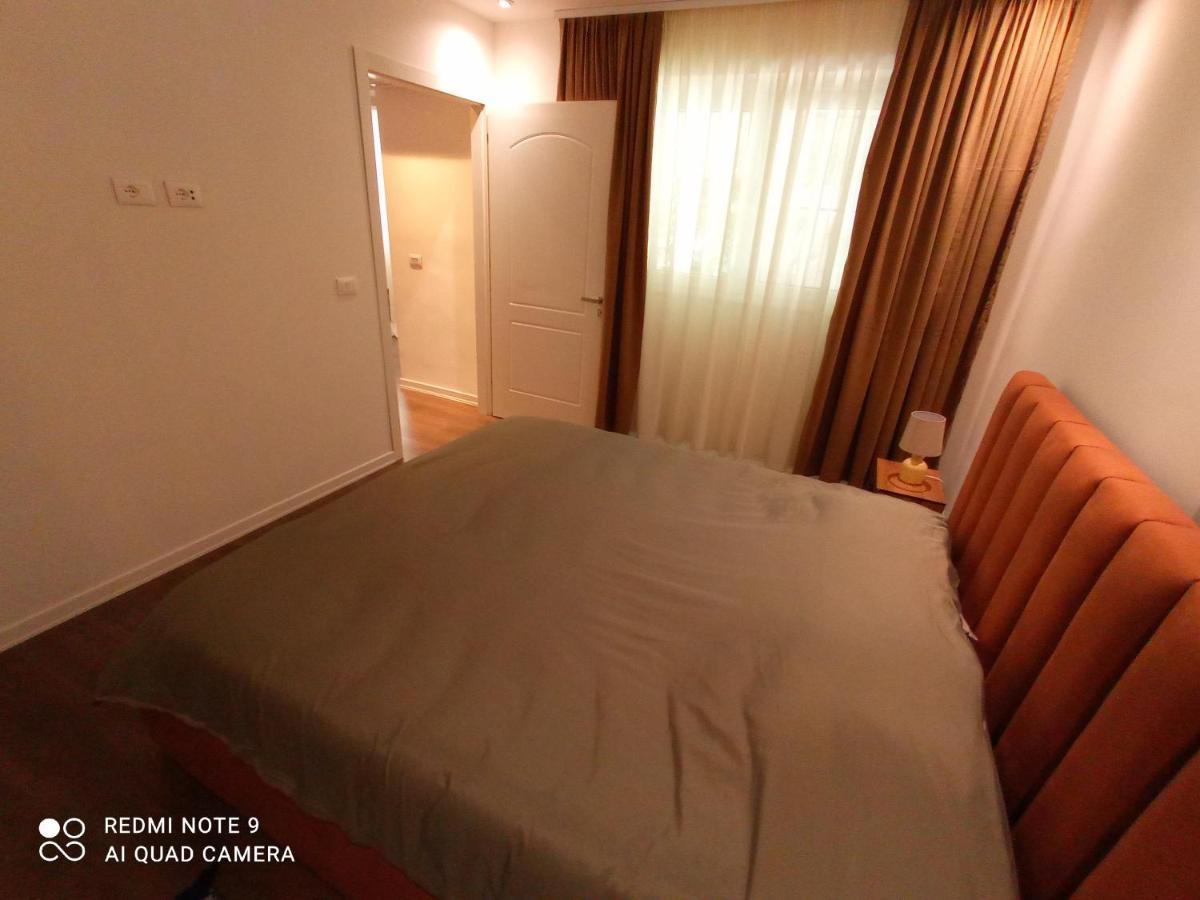 Tirana Apartment Garda Kültér fotó