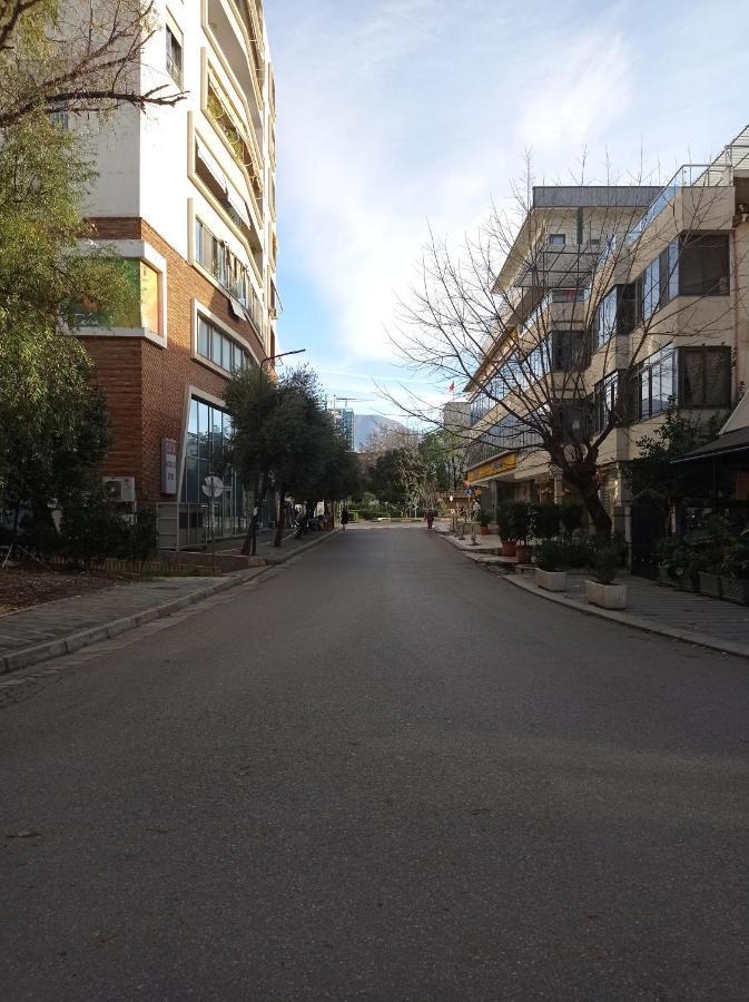 Tirana Apartment Garda Kültér fotó
